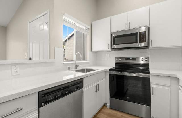 Redwood Creek Villas Gallery 4