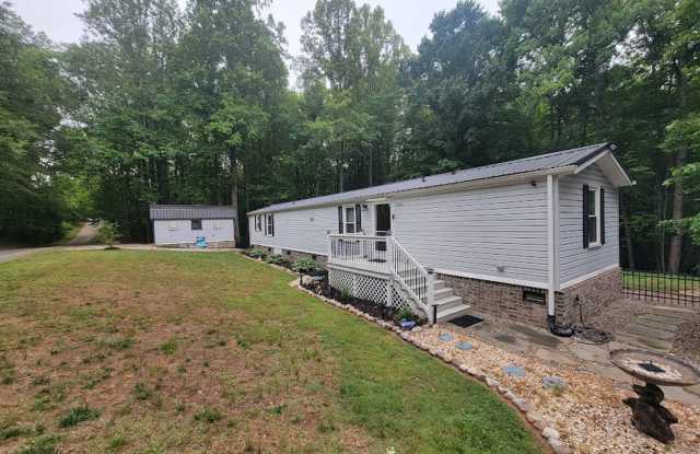 2 Bedroom 2 Bathroom House (Walkertown, NC) photos photos