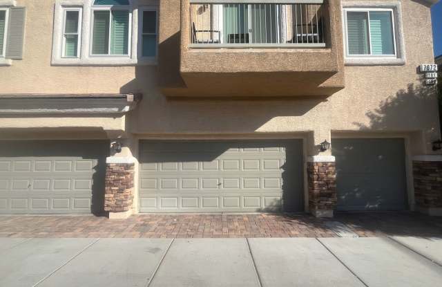 3 Bedroom Townhome - Centennial Hills photos photos