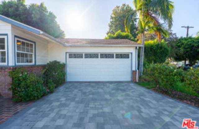 14236 Enadia Way Gallery 2