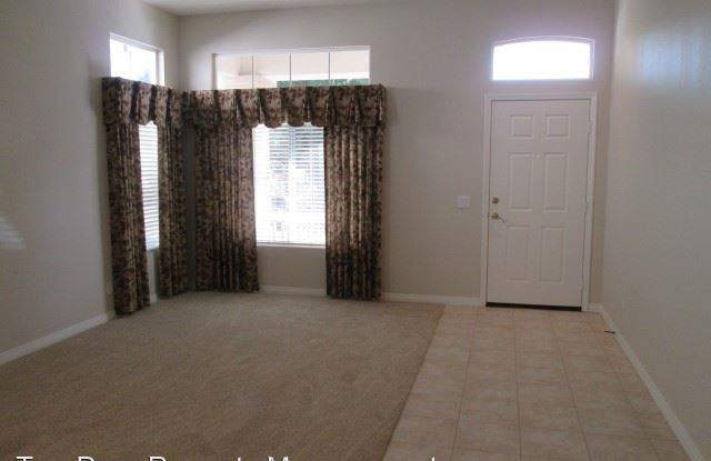 6 Orange Glen Circle Gallery 4