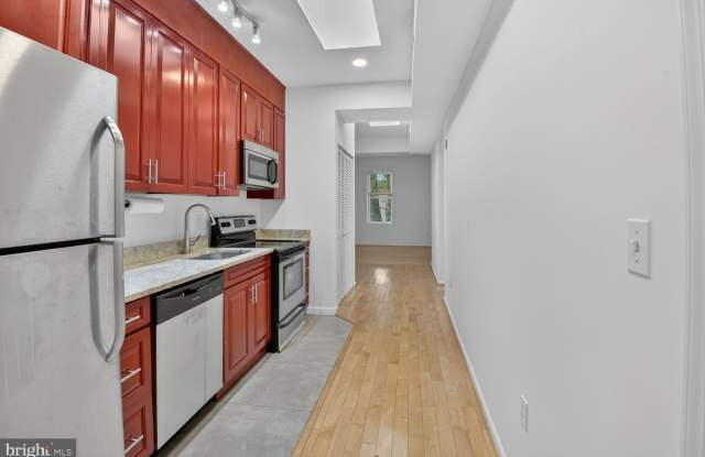 424 Q Street NW Gallery 2