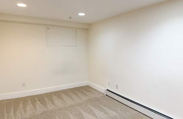 330 Pearl Street - C Gallery 4