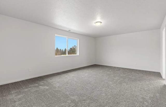 Beautiful Home in the Valley Gallery 3