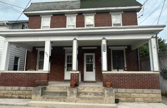 239 N STRATTON Street photos photos