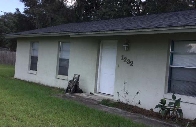 1232 Padgett Circle - 1232 Padgett Circle, Lady Lake, FL 32159
