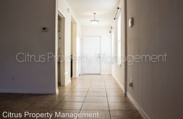 2754 Stanwood Drive Gallery 2
