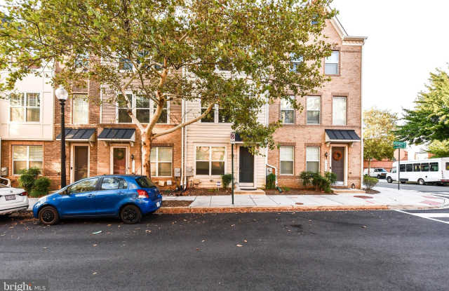 608 PARKSIDE Place NE - 608 Parkside Place Northeast, Washington, DC 20019