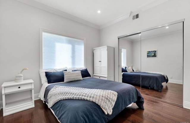 22110 Dardenne Street photos photos