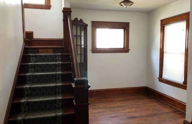 3228 Grand Ave. Gallery 2