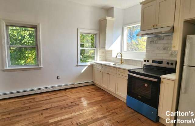 193 Brooks photos photos