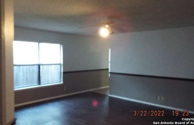 7829 SANDPIPER PARK DR Gallery 3