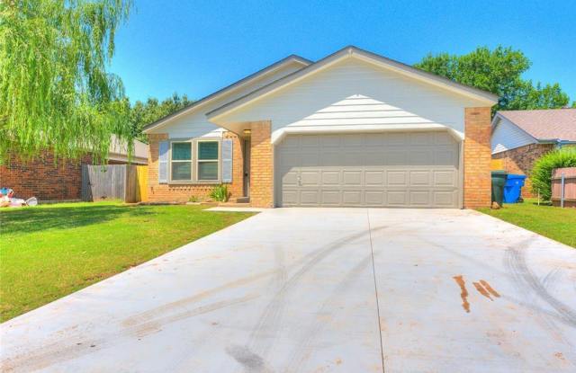 Spacious remodeled 3 bedroom home in East Norman. photos photos