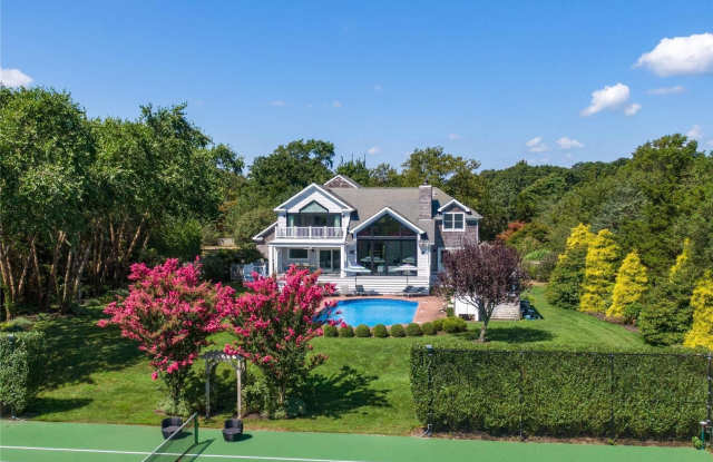 18 Remsen Lane photos photos