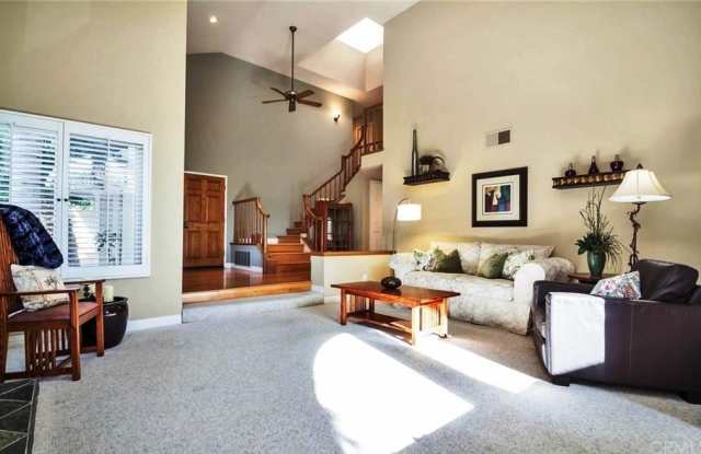 10 Cedarlake Gallery 3