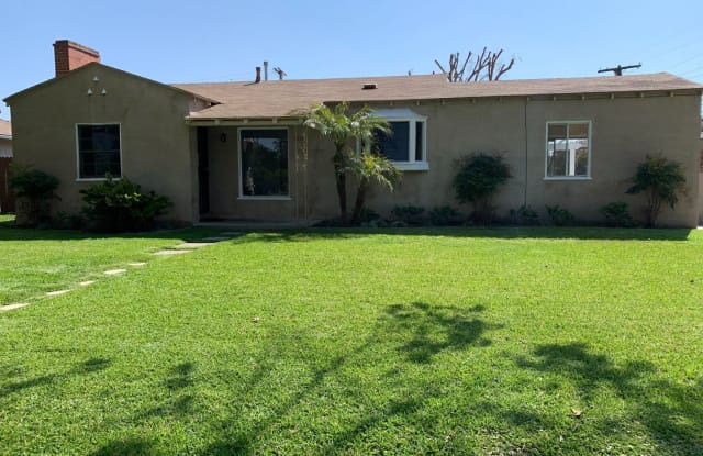4114 Heather Rd - 4114 Heather Road, Long Beach, CA 90808