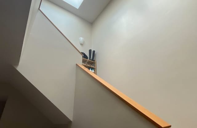 Great 5 Bed/ 2.5 Bath NEW!! 9/1/26 photos photos Great 5 Bed/ 2.5 Bath NEW!! 9/1/26 photos photos