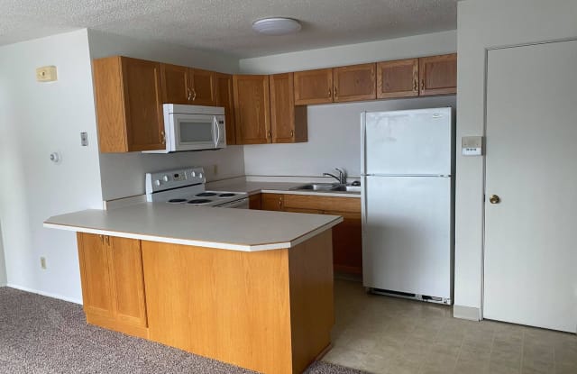 2310 10th St S photos photos
