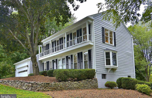 1021 RIVA RIDGE DR Gallery 3