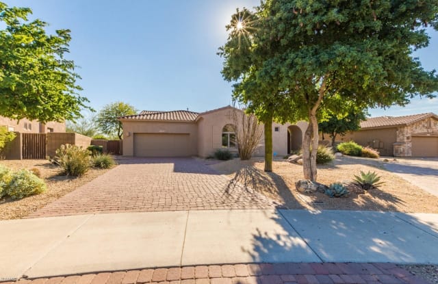 14017 E CHOLLA Drive - 14017 East Cholla Drive, Scottsdale, AZ 85259