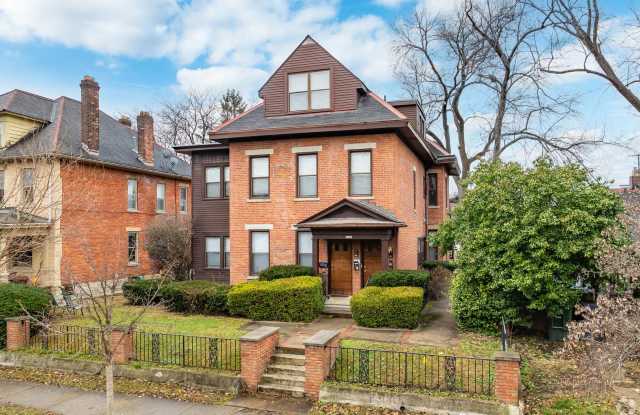 Beucler - 1051 Hunter photos photos