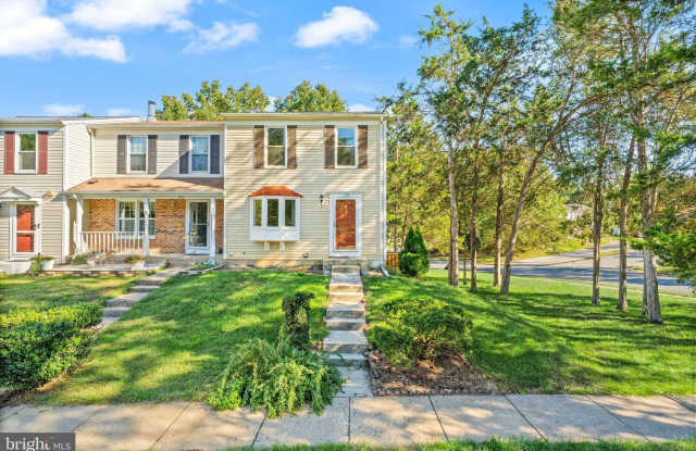 7123 DIJOHN COURT Drive Gallery 1