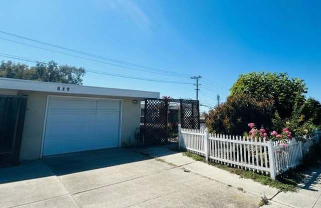 618 Lakewood Drive photos photos