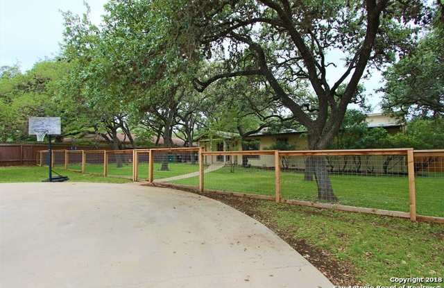 1807 COPPER HILL DR - 1807 Copper Hill Drive, San Antonio, TX 78232