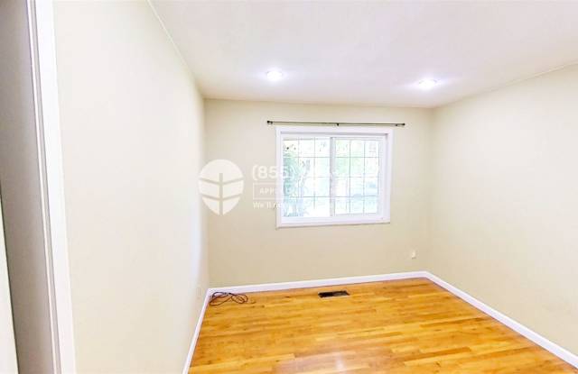 308 Blossom Hill Road Gallery 2
