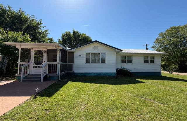 Charming Four-Bedroom Home in Richland, MO! photos photos Charming Four-Bedroom Home in Richland, MO! photos photos