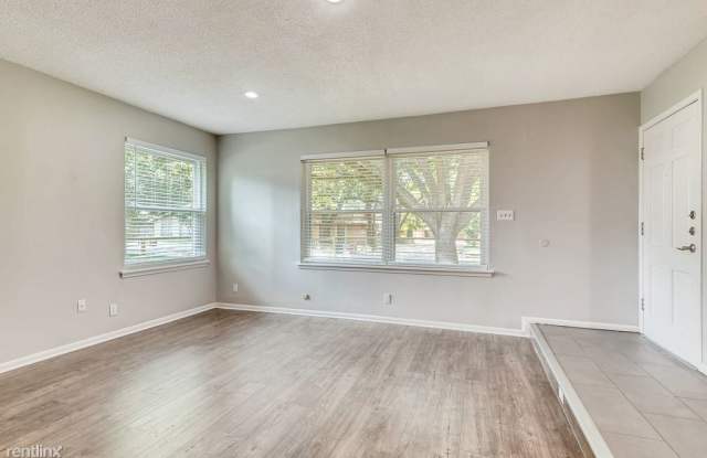 2807 Saint Edwards Cir Gallery 2