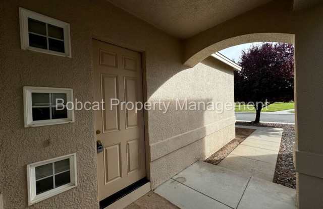 2932 Oxbow Dr Gallery 2