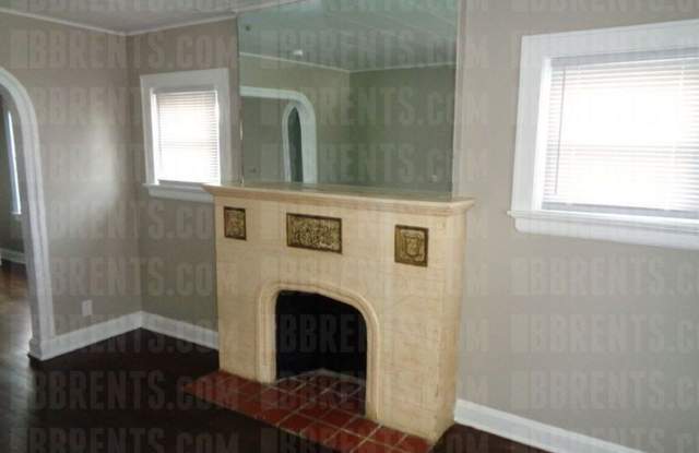 4135 Talbert Street, Gallery 4