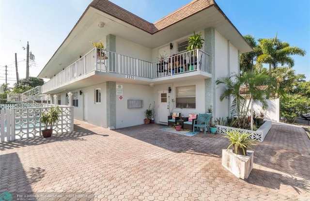 2250 SE 5th St - 2250 Southeast 5th Street, Pompano Beach, FL 33062