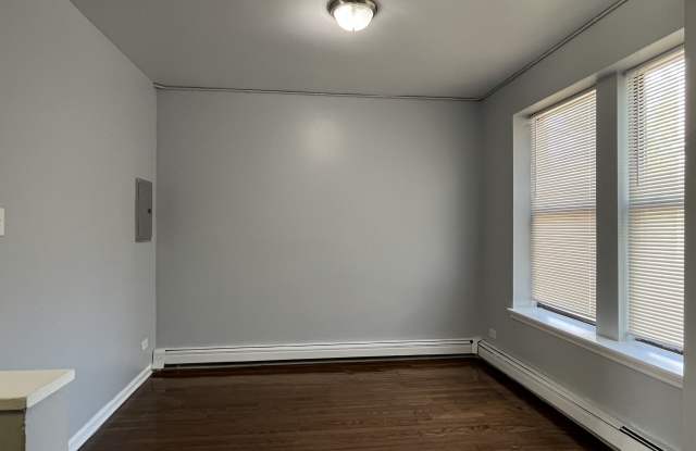 15 North Keeler Avenue - 208 Gallery 1