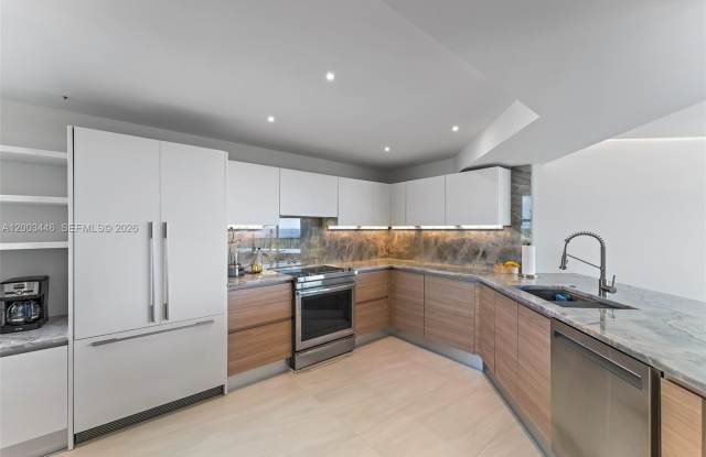 9500 S Ocean Dr photos photos