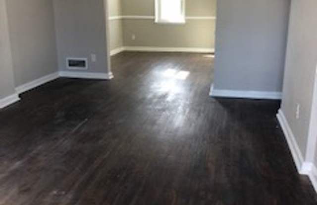 7962 Saint Claire Ln Gallery 2