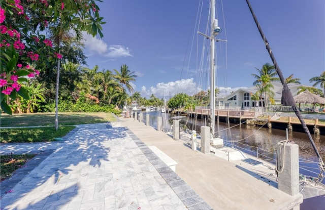 2680 NE 24th Street photos photos