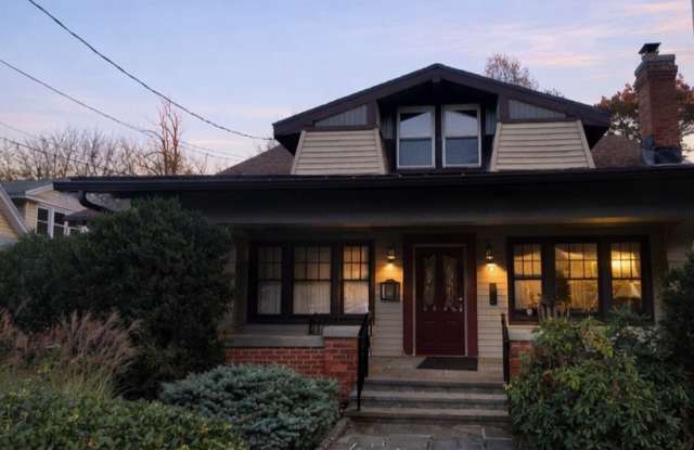 466 Derby Avenue photos photos