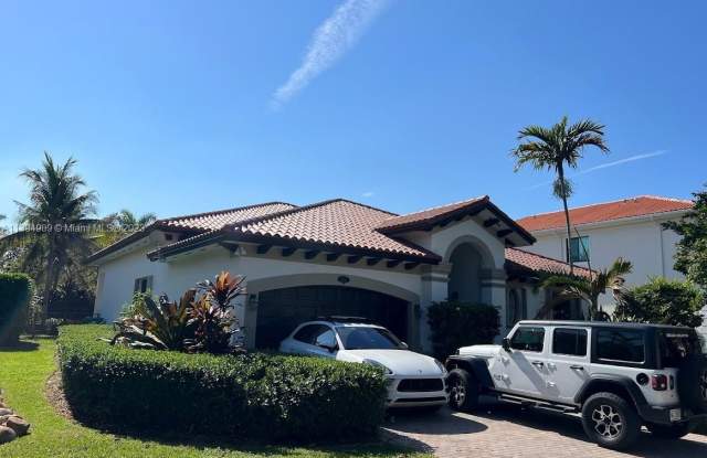 8004 SW 195th Ter - 8004 Southwest 195th Terrace, Cutler Bay, FL 33157