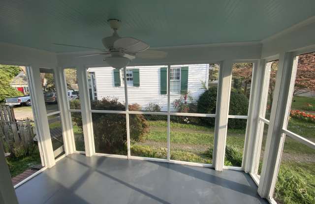 7107 Hermitage Road Gallery 2