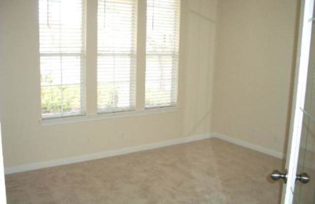 2734 Trinity Falls Gallery 4