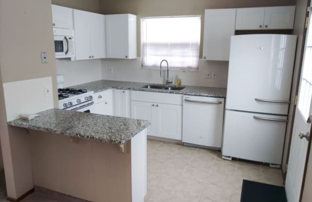 1261 BAILEY ROAD - 1261 Bailey Road, Cuyahoga Falls, OH 44221