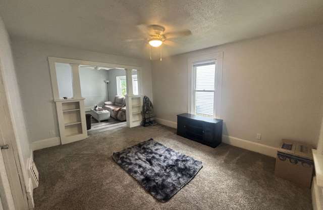 3 Bedroom Lower Unit Duplex photos photos