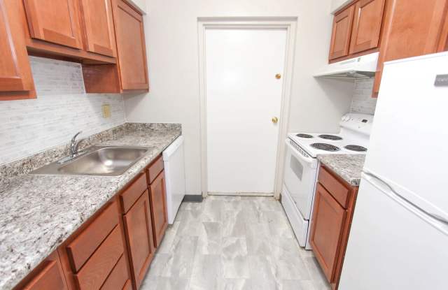 258 ELLIOTT ROAD photos photos