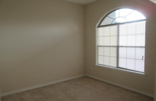 Beautiful 4BR/2BA home in North Central Pensacola. Gallery 3
