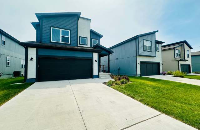 {13305} Less Than 2 Year Old 1.5 Story in Beautiful SouthPointe + Main Floor Primary Bedroom +Finished Basement + Fenced Yard photos photos