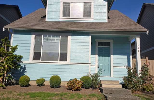 3 Bedroom, 2.5 Bathroom House Gallery 3