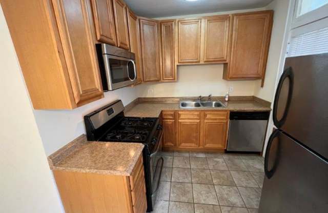 7212 West Jackson Boulevard - 7212 West Jackson Boulevard, Chicago, IL 60304