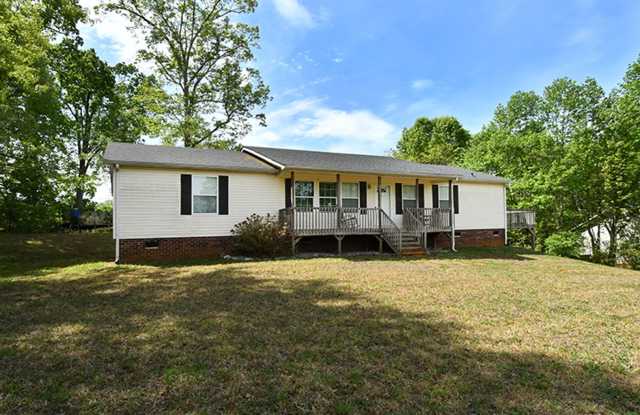 5211 Foley Drive  3 bedroom  Hickory photos photos